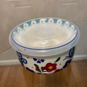 Brand New SH Beautiful Bowl With Lid 5”